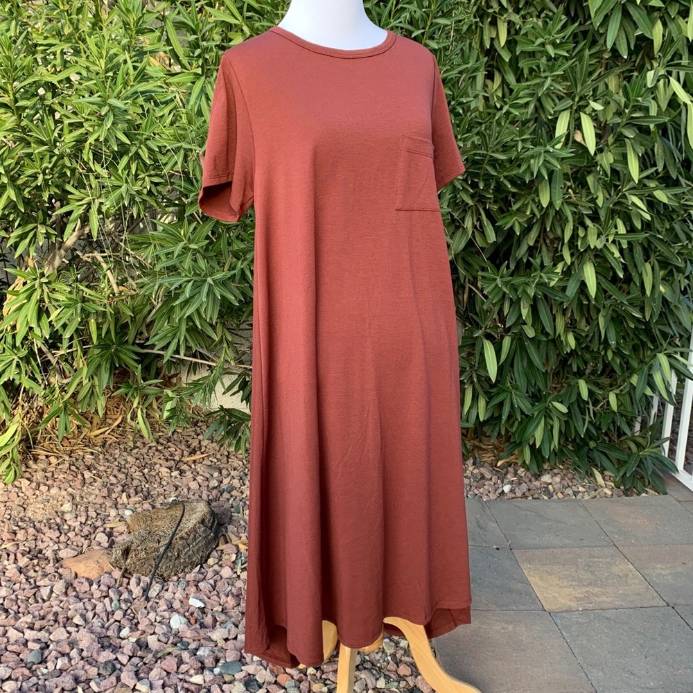 Solid Maroon LuLaRoe Carly